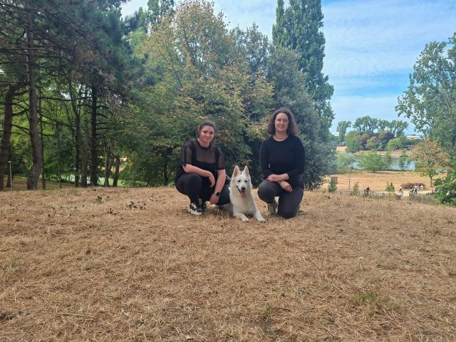 Camille et Léa, éducatrices canines RespectDogs à Nantes