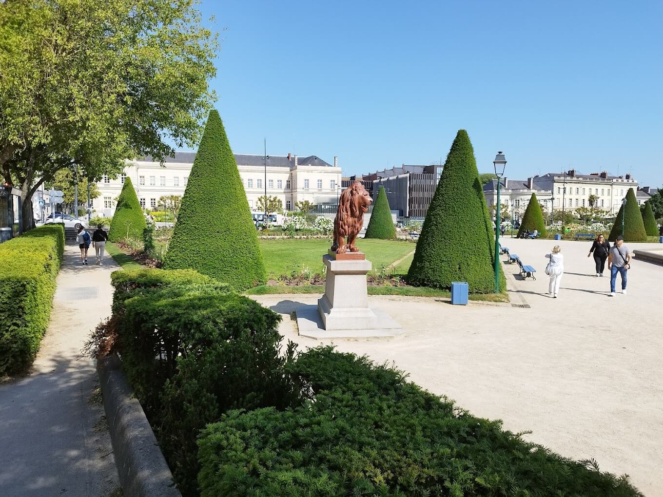 où promener son chien à Angers